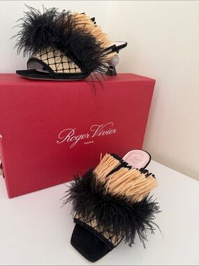 Roger Vivier Black and Beige Raffia Feather Mules, size 9 (can fit a 9.5)
